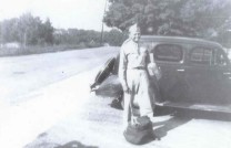 Tenn. 1943 Warren Hays leaving for Pine Camp NY
